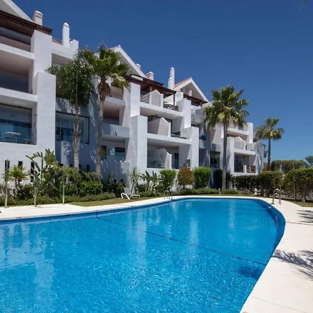 La Cala De Mijas Getaway Apartment *